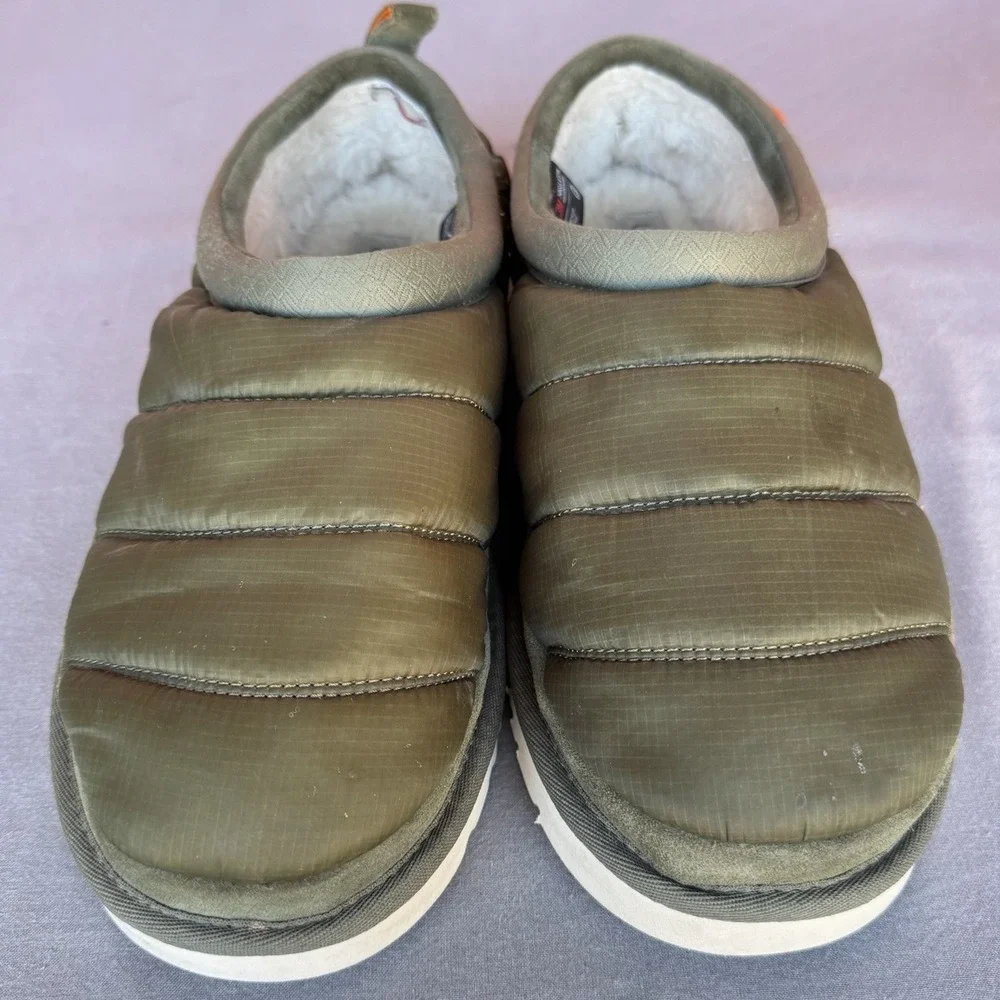 UGG size 11